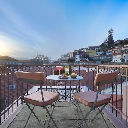 Timbre Virtudes Hotel